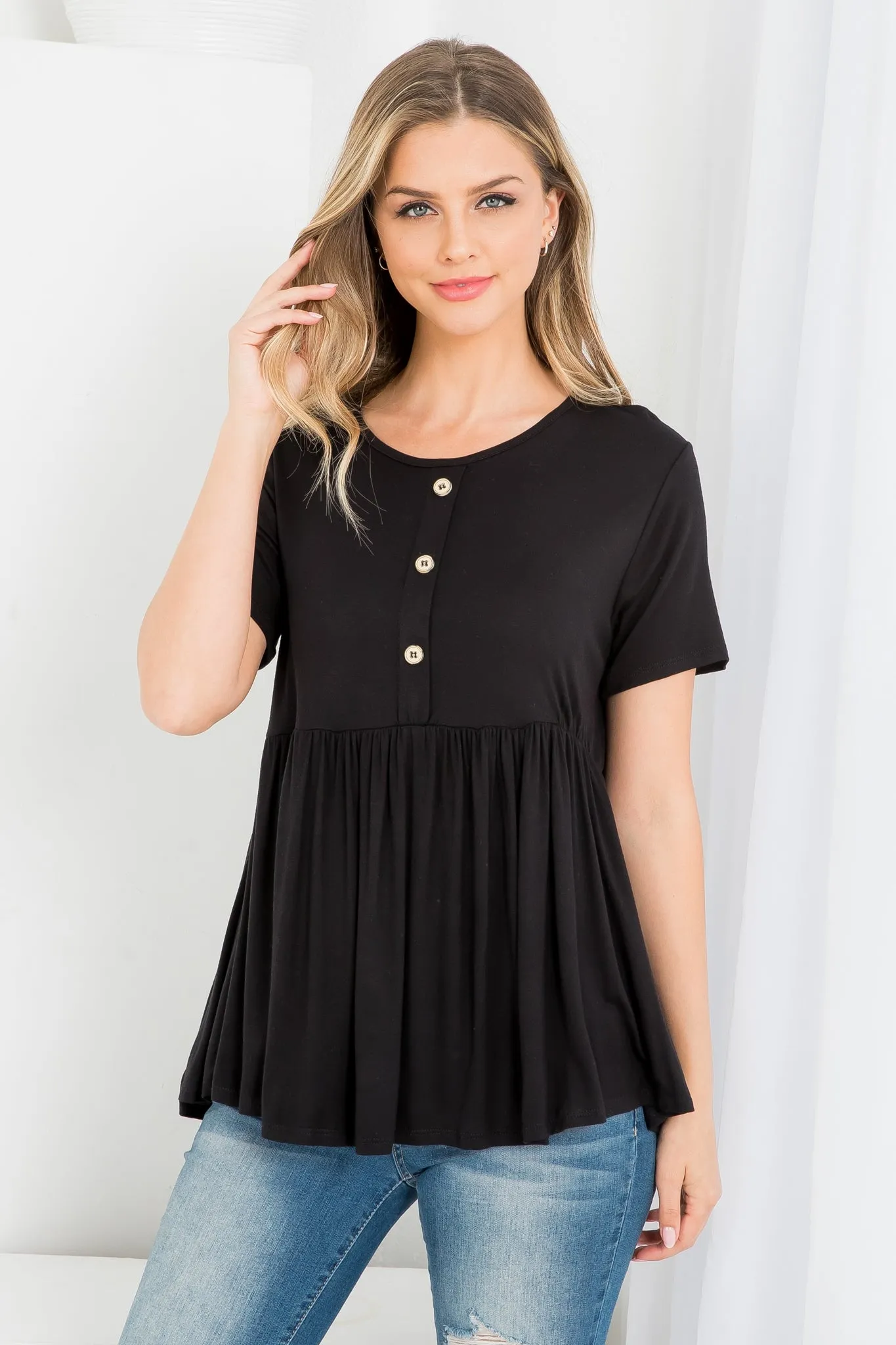 BLACK ROUND NECK BUTTON DOWN RUFFLE TOP