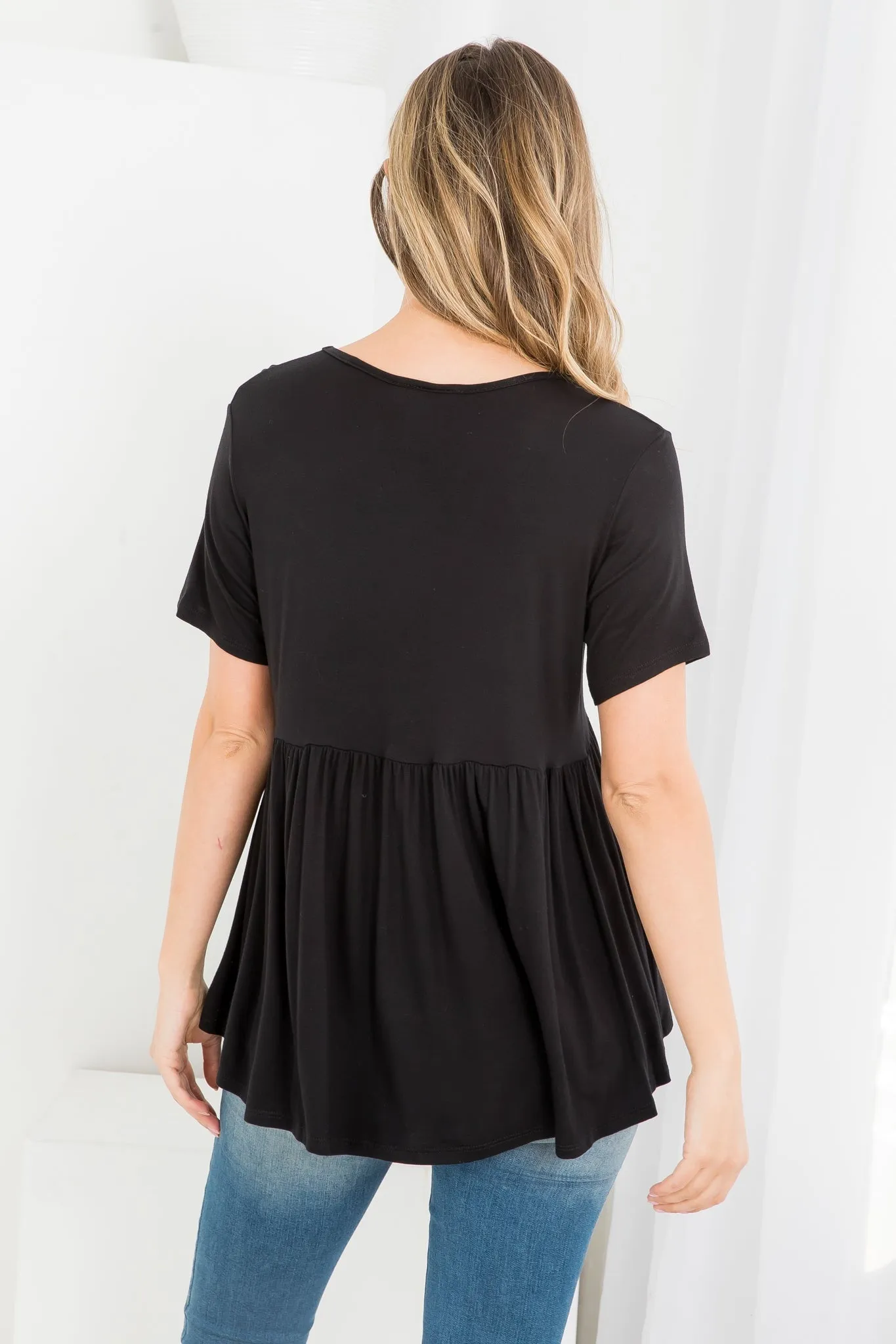 BLACK ROUND NECK BUTTON DOWN RUFFLE TOP