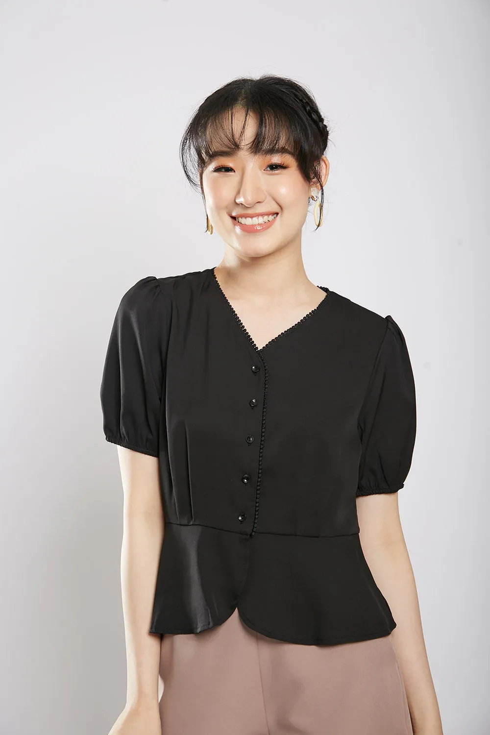 Felizia Blouse in Black