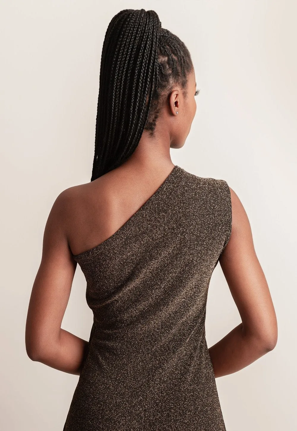 One shoulder dress