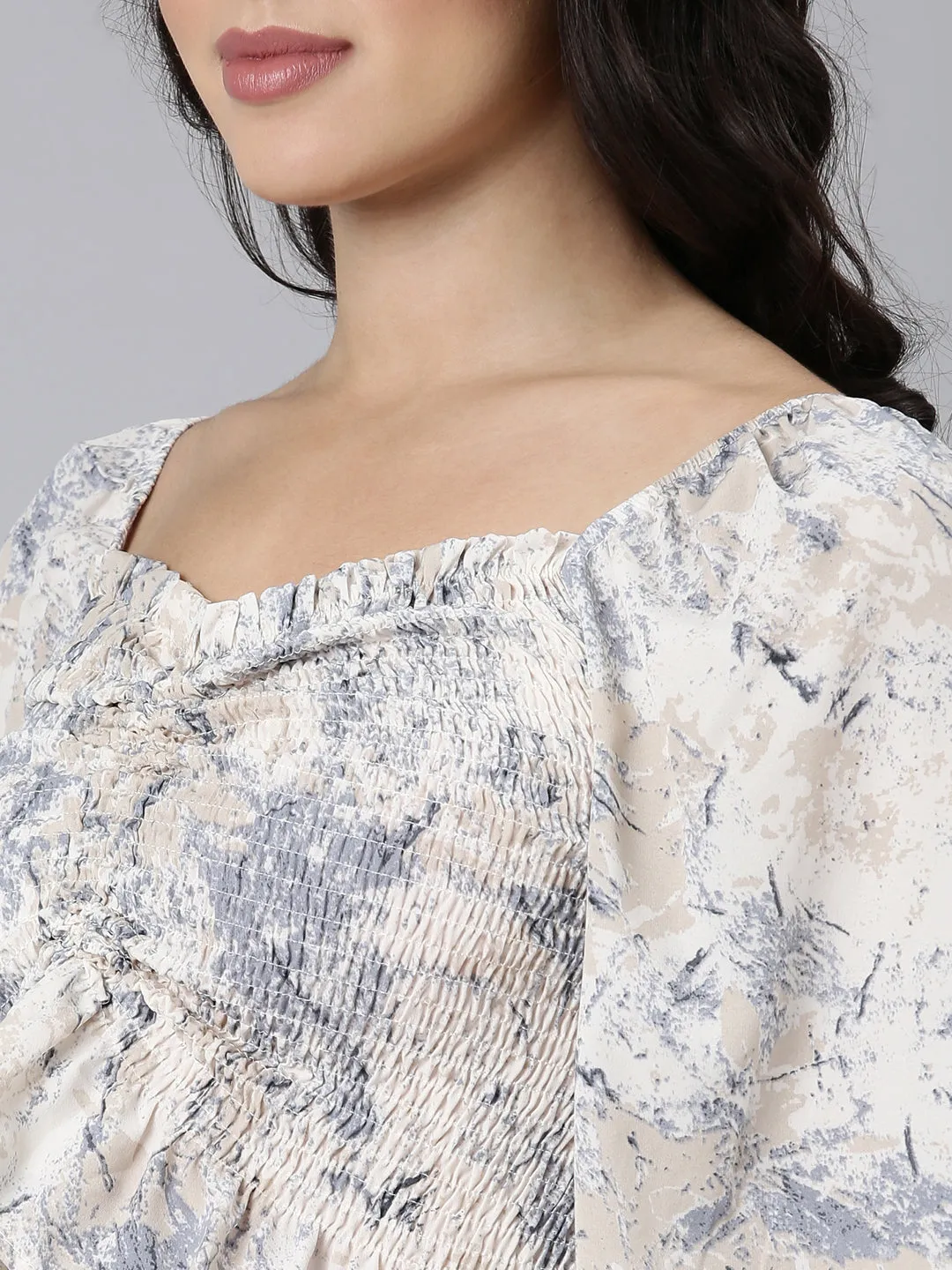 Women Cream Printed Sweetheart Neck Puff Sleeves Crop Fitted Top