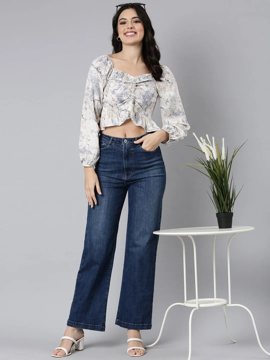 Women Cream Printed Sweetheart Neck Puff Sleeves Crop Fitted Top